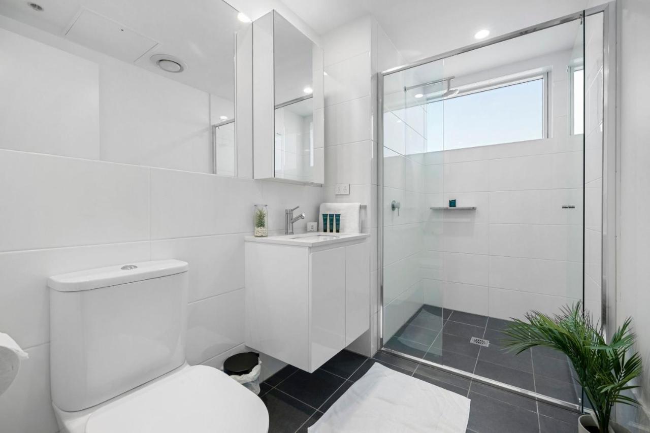 Oliver - The Hindmarsh Skyline Retreat Apartment